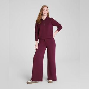 NWT SPANX Wide Leg Pants in Plum Berry Size MP